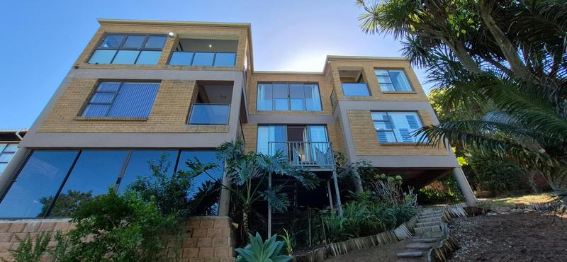 To Let 3 Bedroom Property for Rent in Outeniqua Strand Western Cape